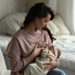 Mikina na kojení Comfort - světle růžová